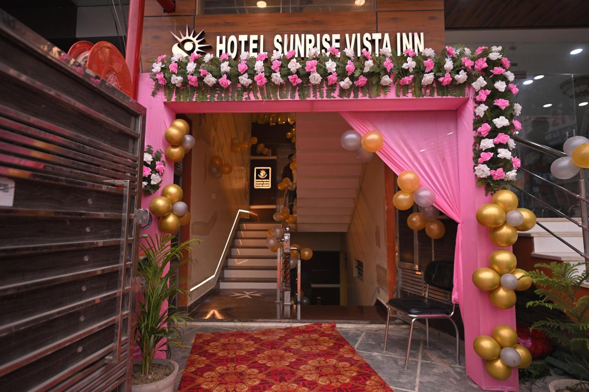 Sunrise Vista Inn Allāhābād Junction Exterior foto